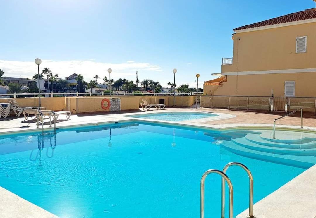 Nice Apartment With Swimmingpool, Wifi And Free Parking In Arguineguin Luaran gambar