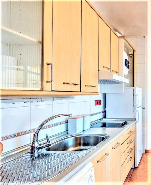 Nice Apartment With Swimmingpool, Wifi And Free Parking In Arguineguin Luaran gambar